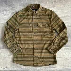 Alaskan Hardgear Duluth Untucked Button Up Shirt Mens M Striped Standard Fit
